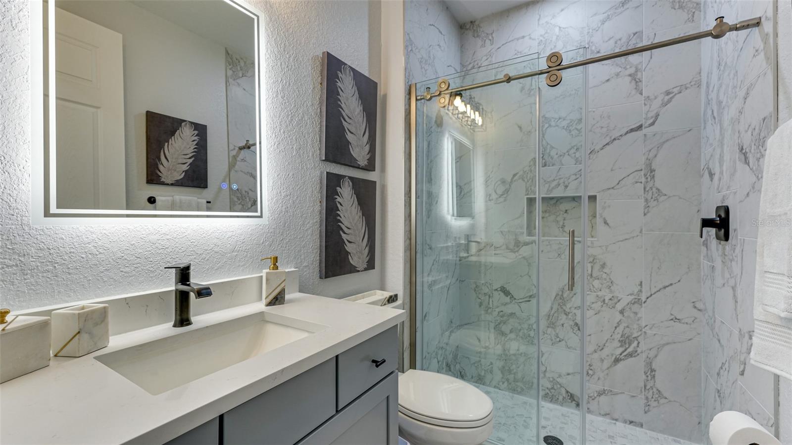 5725 Cheech Gln Property Photo 18