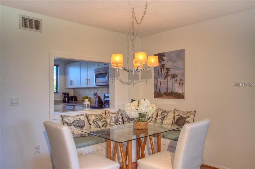 1622 Stickney Point Rd #22-202 Property Photo 9