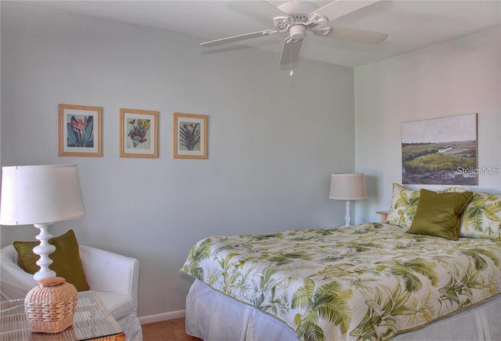 1622 Stickney Point Rd #22-202 Property Photo 18