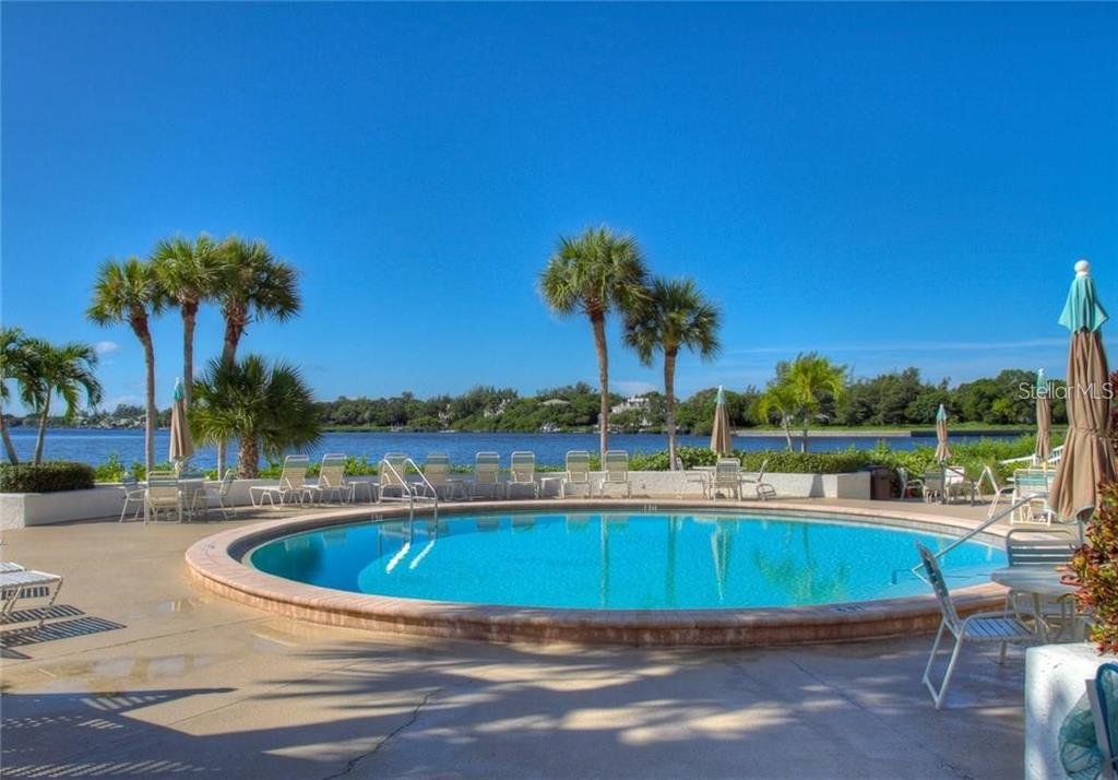 1622 Stickney Point Rd #22-202 Property Photo 25
