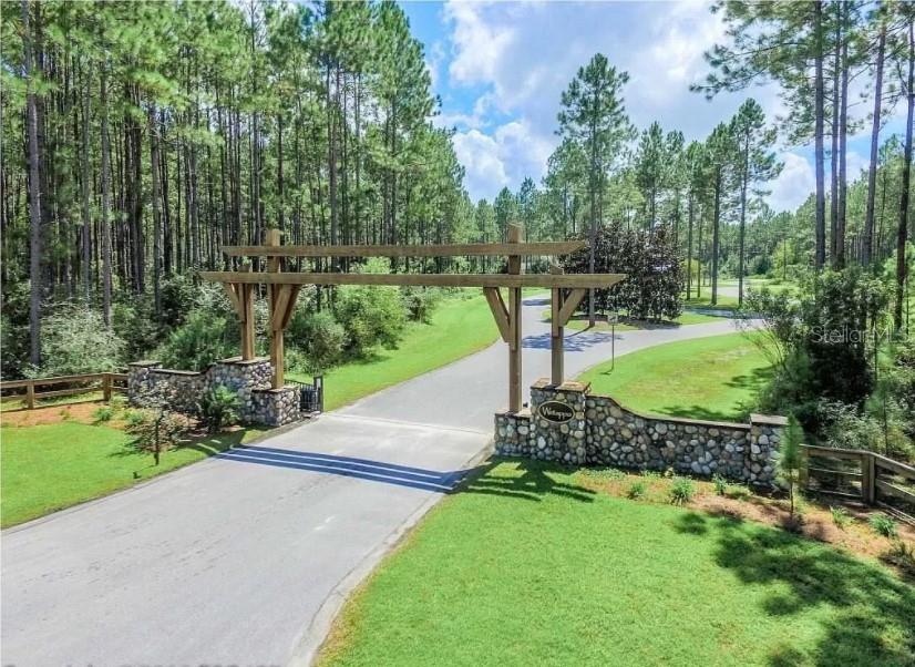 Creek Pines Cir Property Photo 2