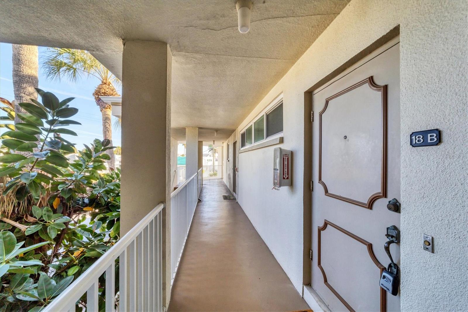 500 S Washington Dr #18b Property Photo 3