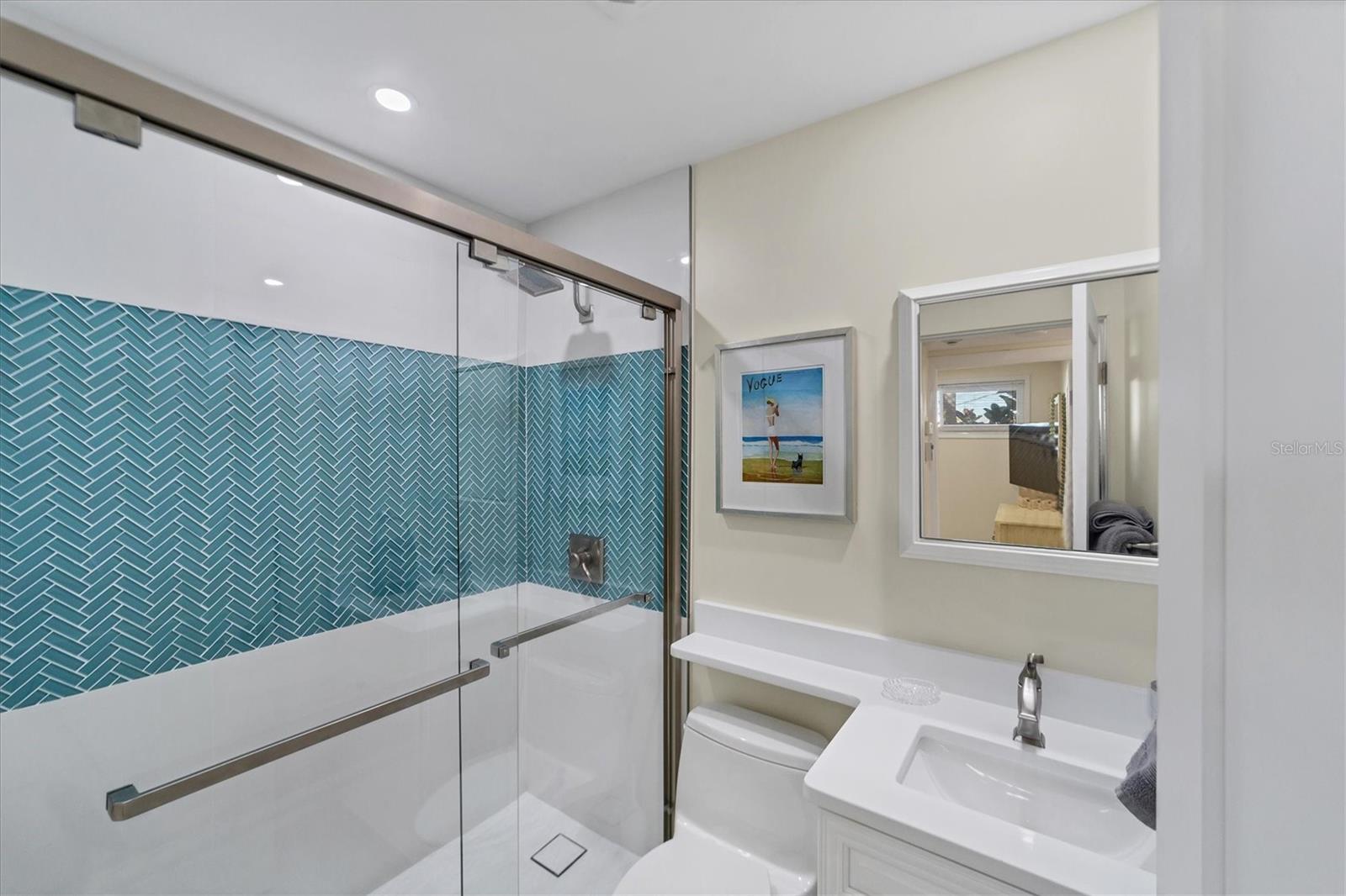 500 S Washington Dr #18b Property Photo 19