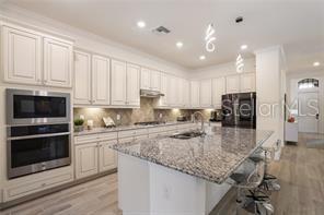 17525 Hickok Belt Loop Property Photo 5