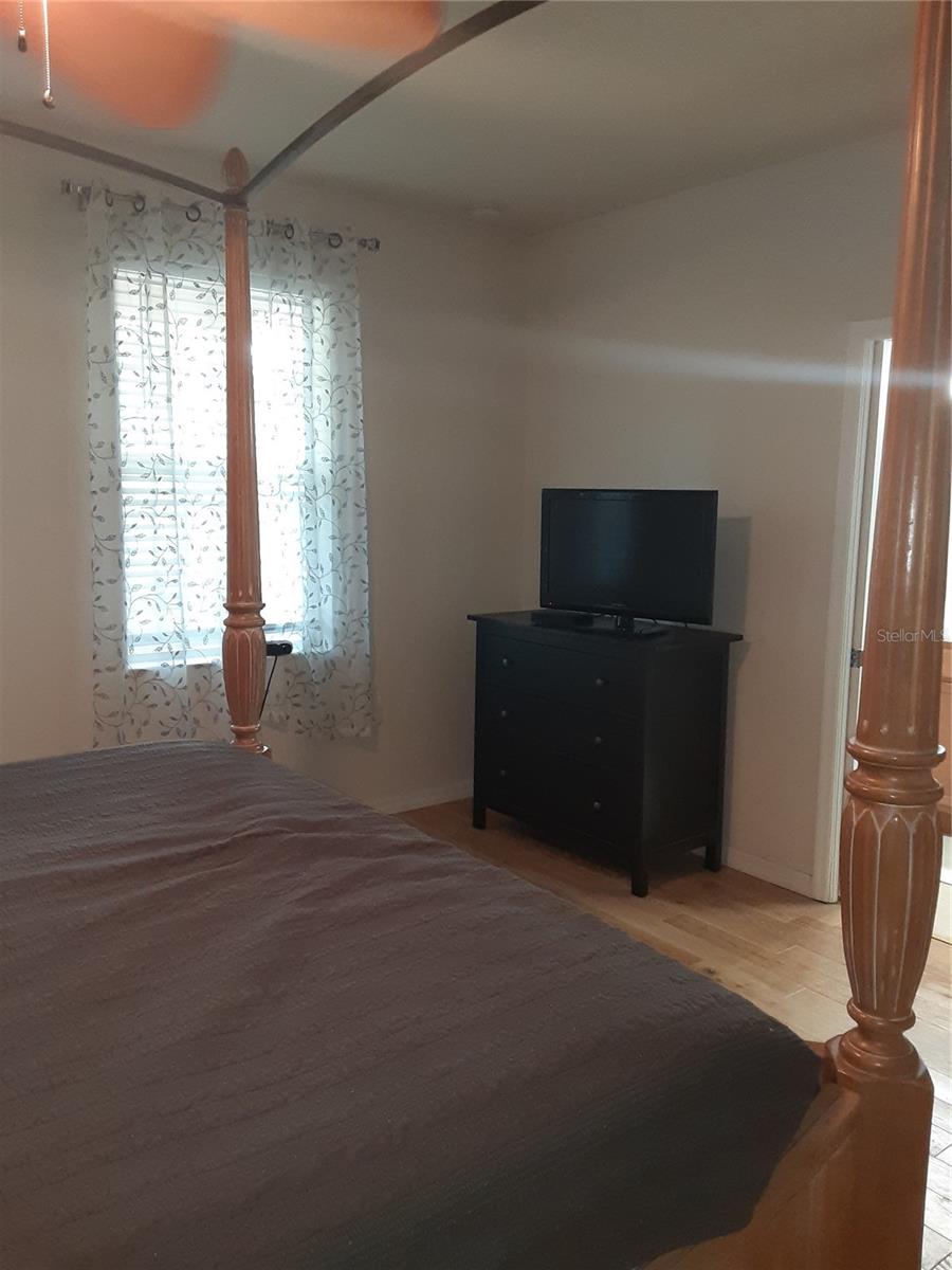 3716 82nd Avenue Cir E #102 Property Photo 9