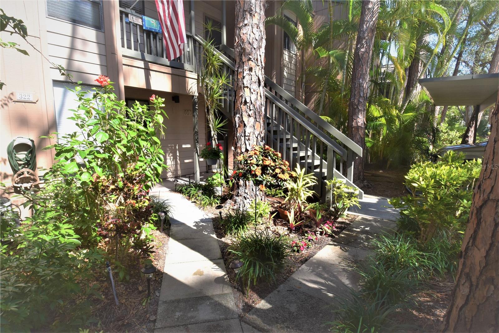 1716 GLENHOUSE DR #GL323 Property Photo 1