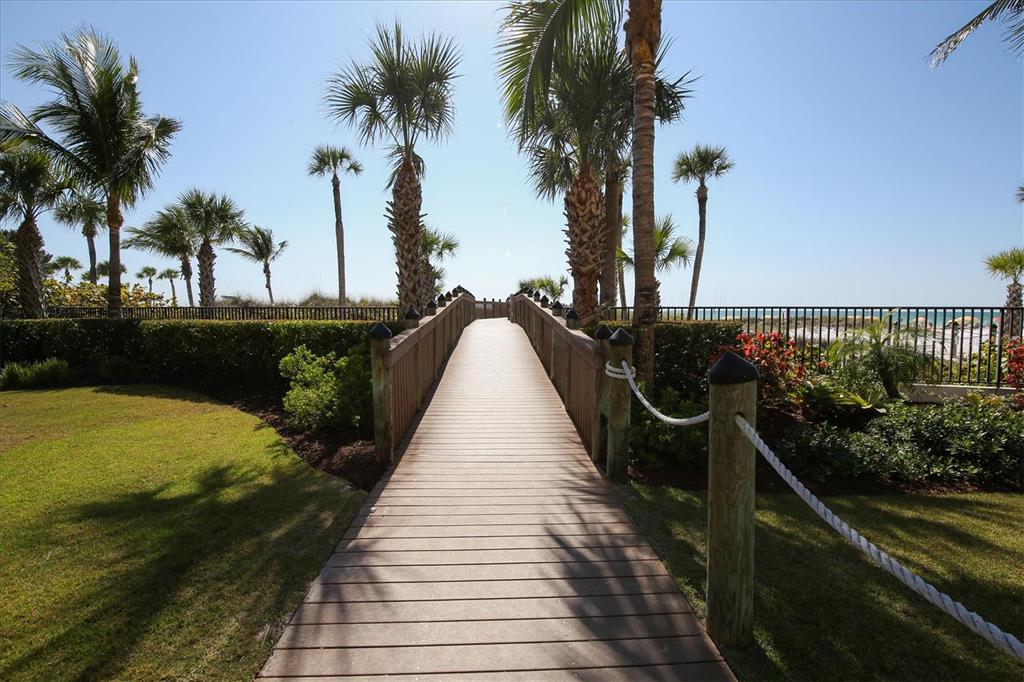 915 Seaside Dr #512 Property Photo 8