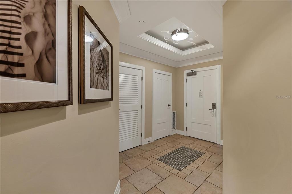 915 Seaside Dr #512 Property Photo 29