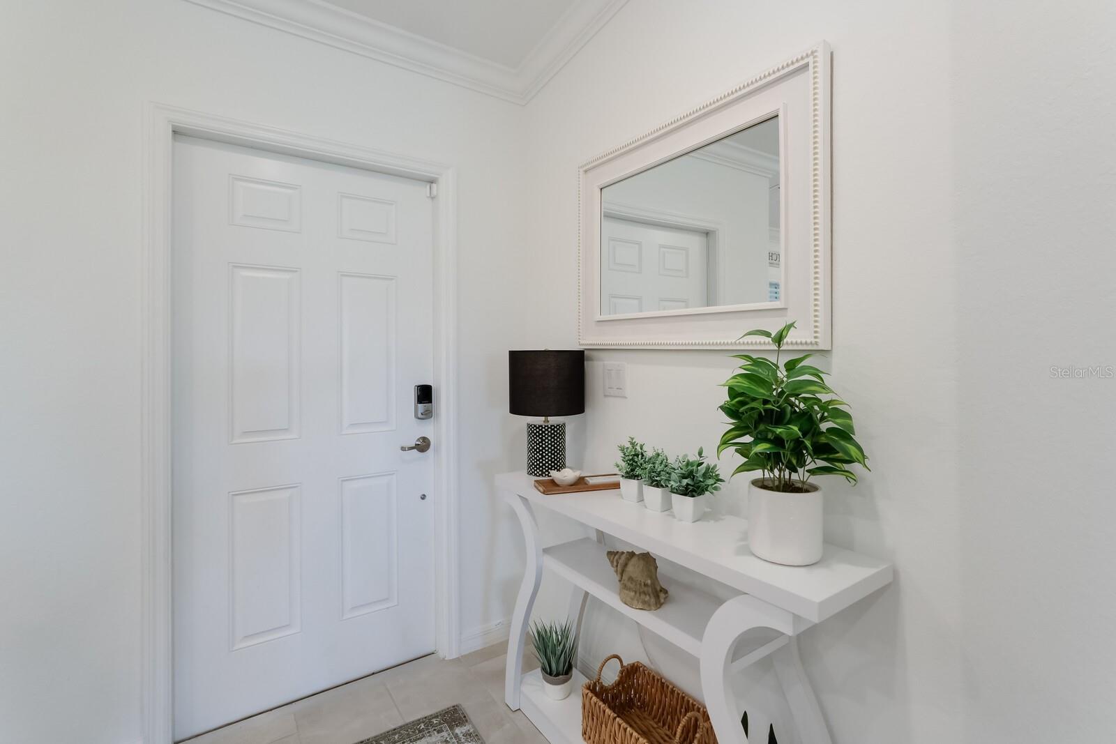5721 Palmer Cir #201 Property Photo 3