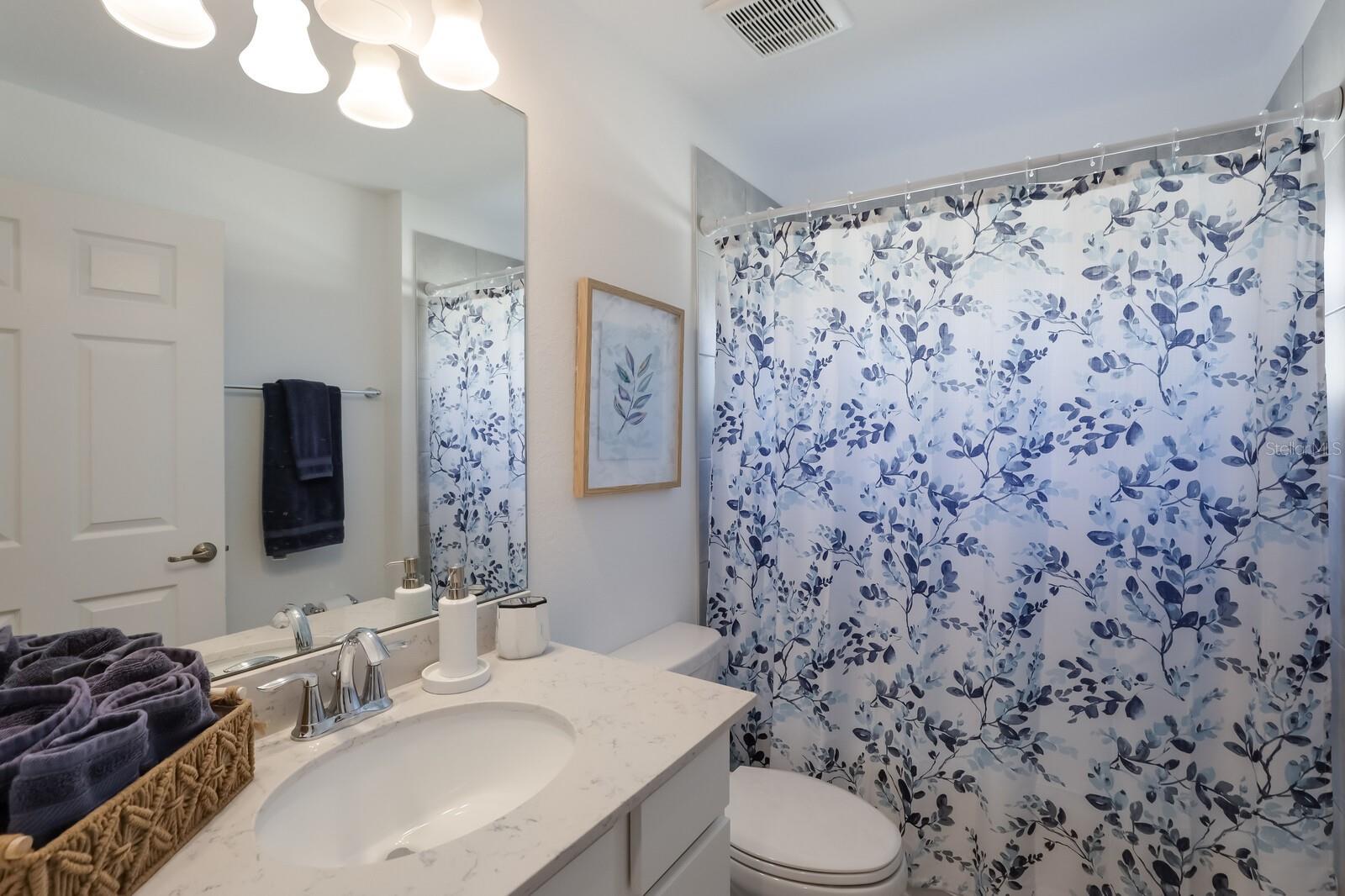 5721 Palmer Cir #201 Property Photo 23
