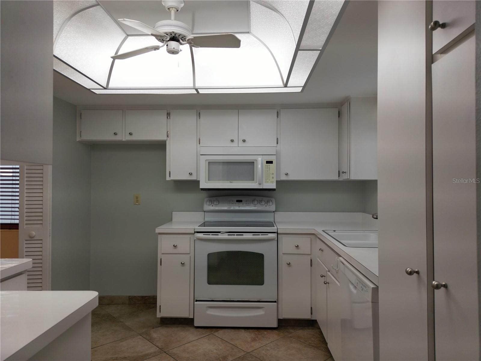 4111 Schwalbe Drive #120 Property Photo 5