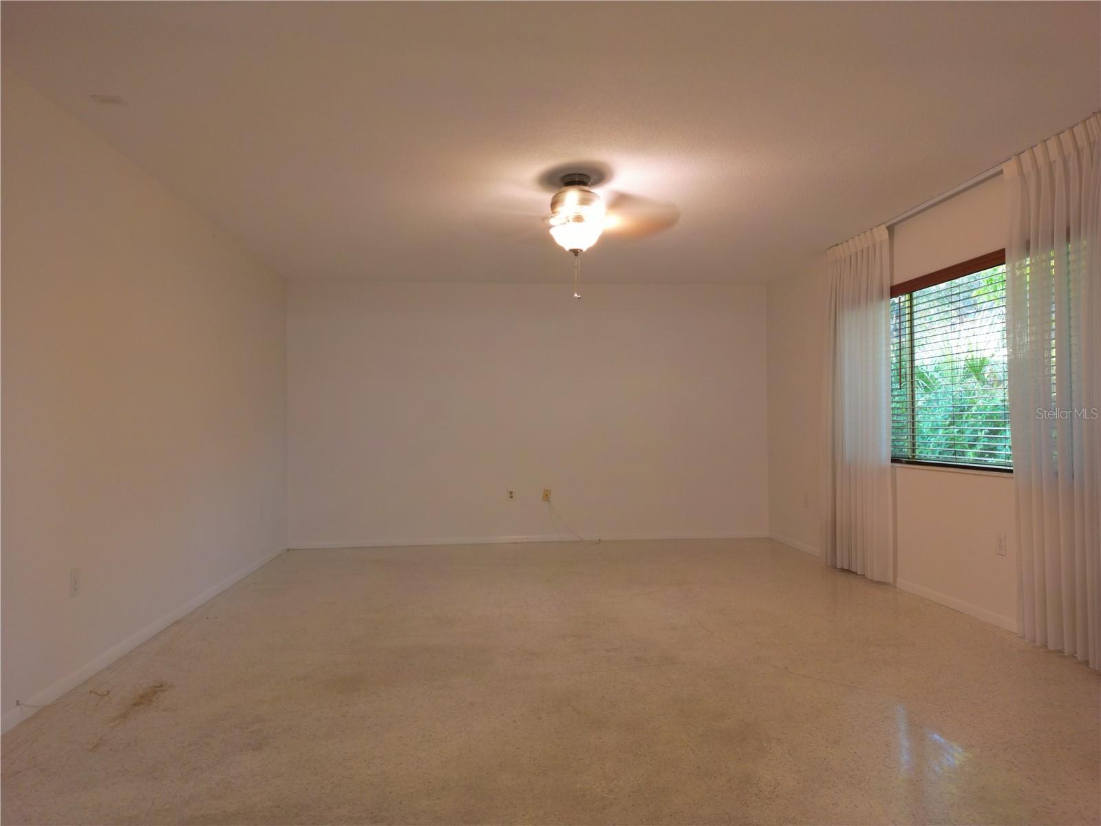 4111 Schwalbe Drive #120 Property Photo 7