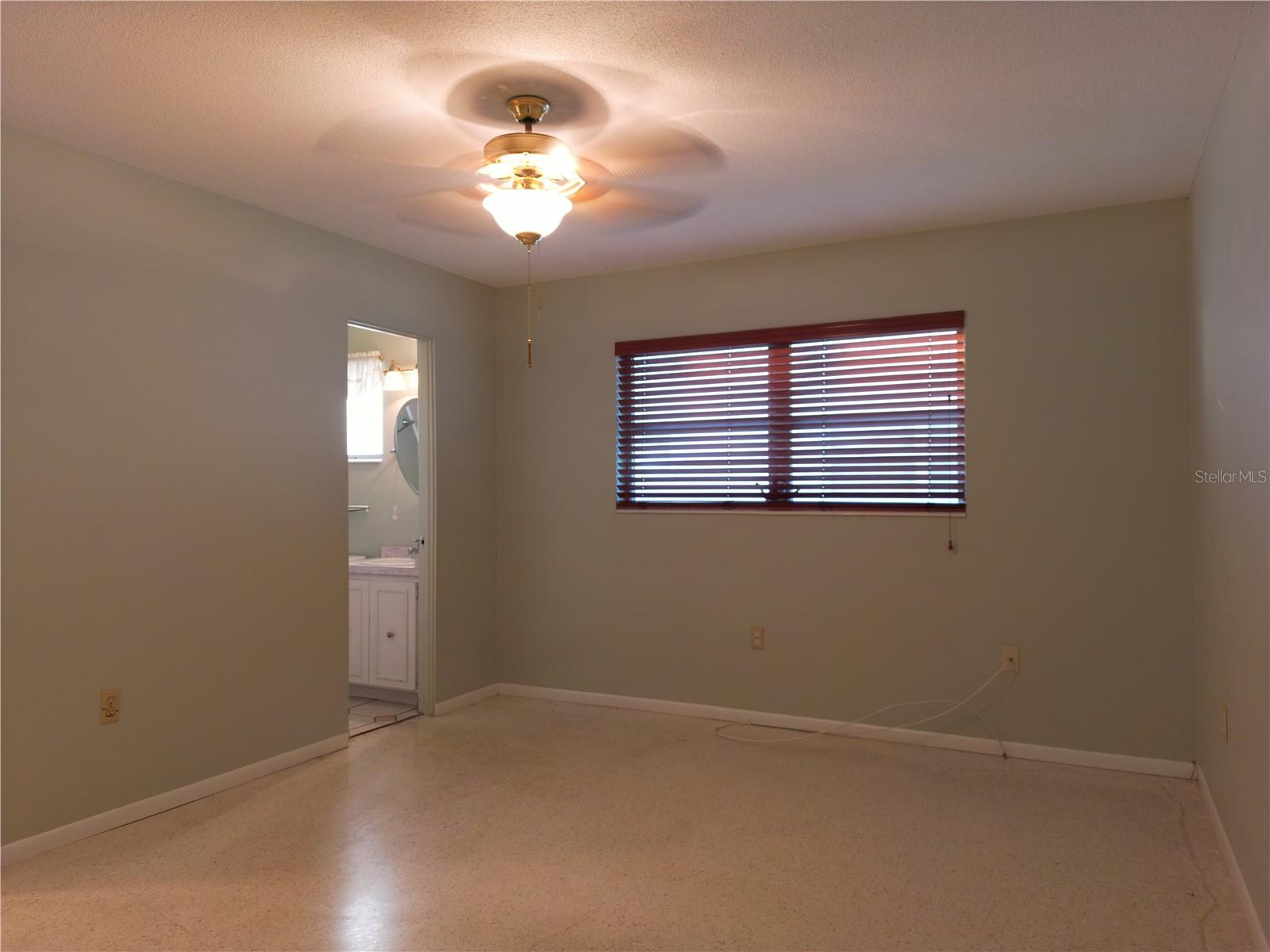 4111 Schwalbe Drive #120 Property Photo 10