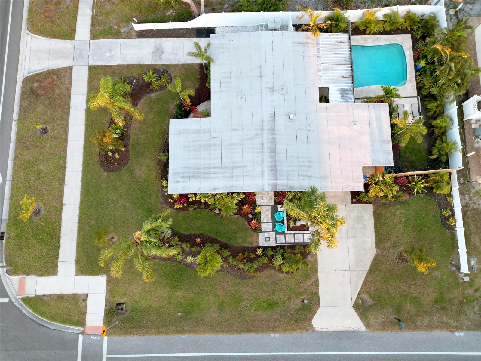 705 Harbor Drive S Property Photo 4