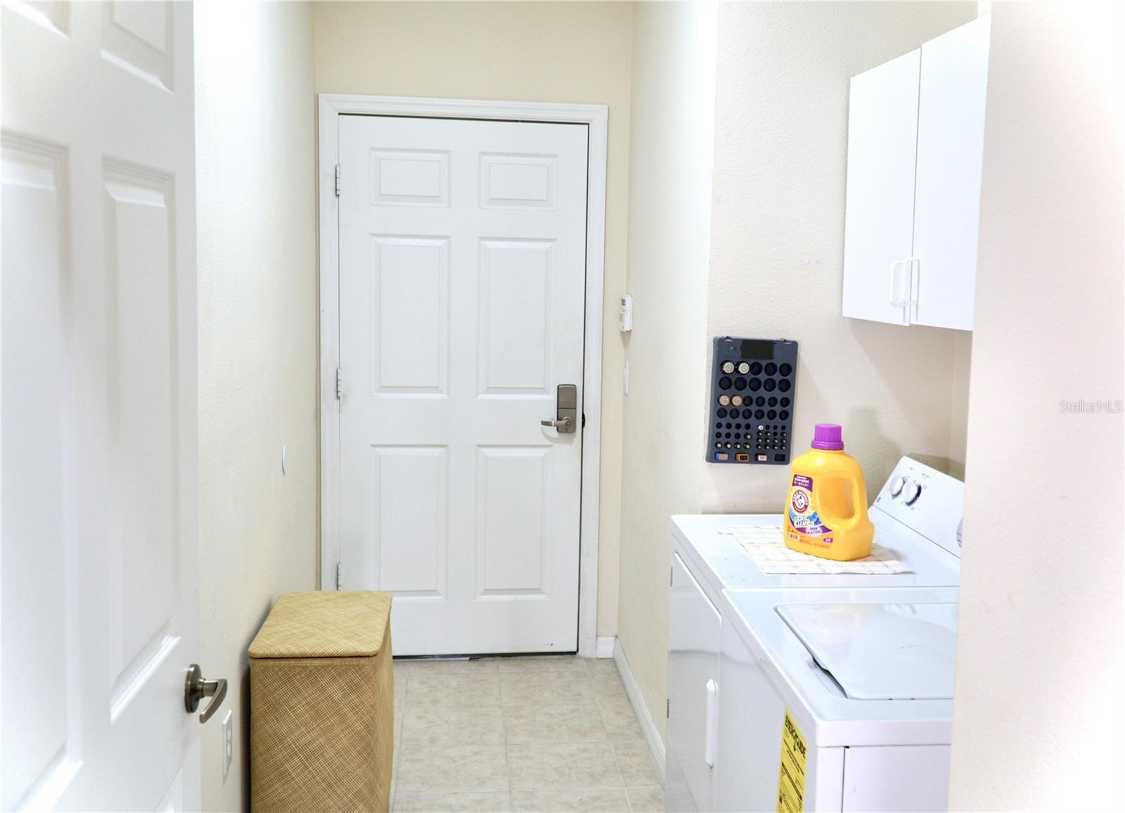 255 Royal Palm Dr Property Photo 14