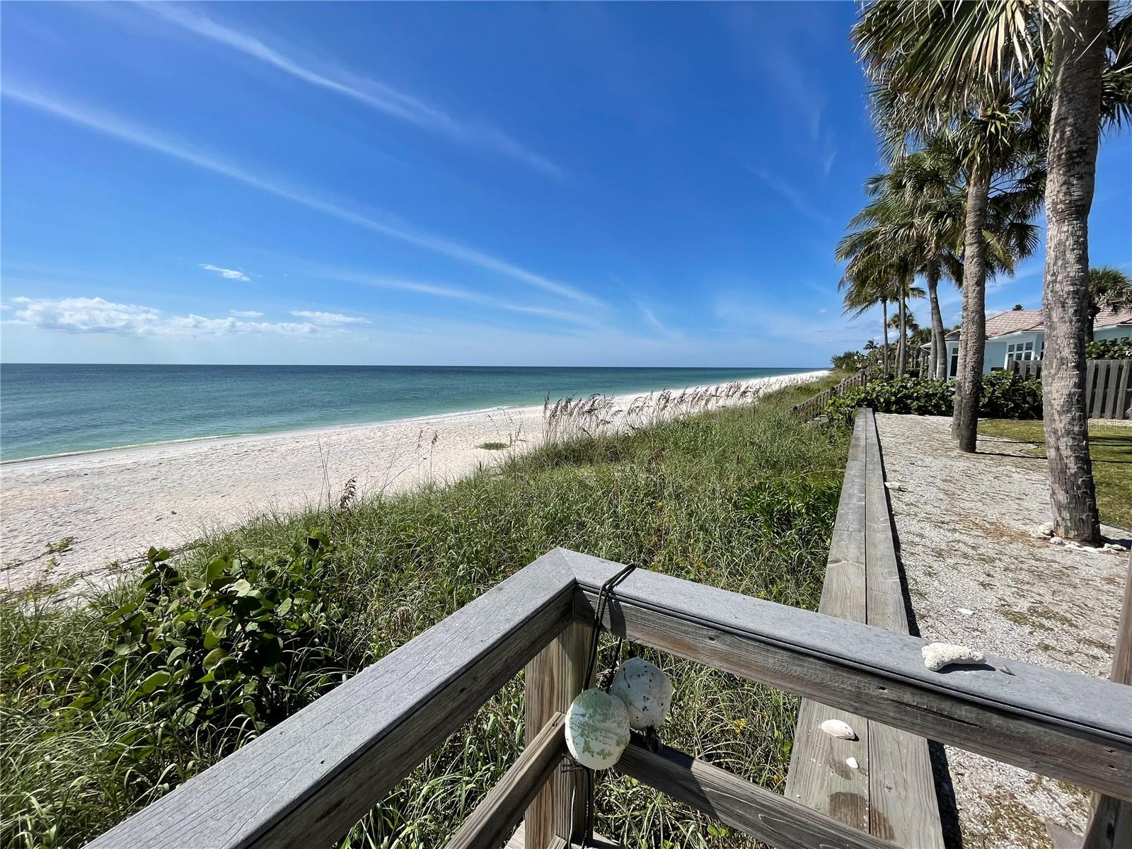 2709 Casey Key Rd Property Photo 4