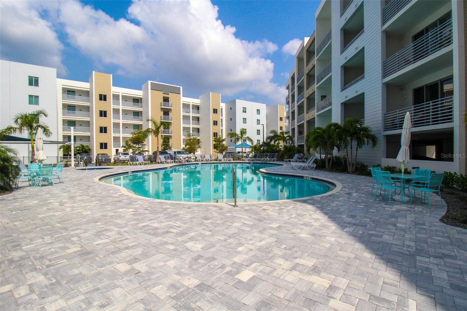 1703 N Tamiami Trl #b406 Property Photo 7