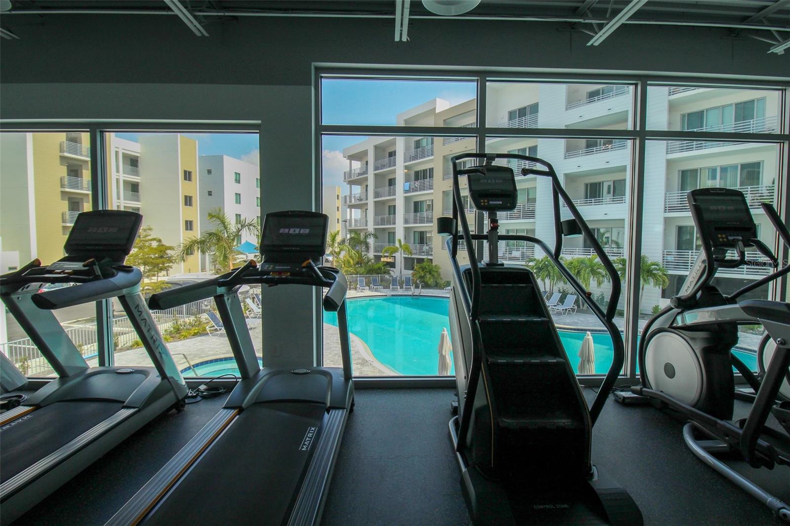 1703 N Tamiami Trl #b406 Property Photo 11
