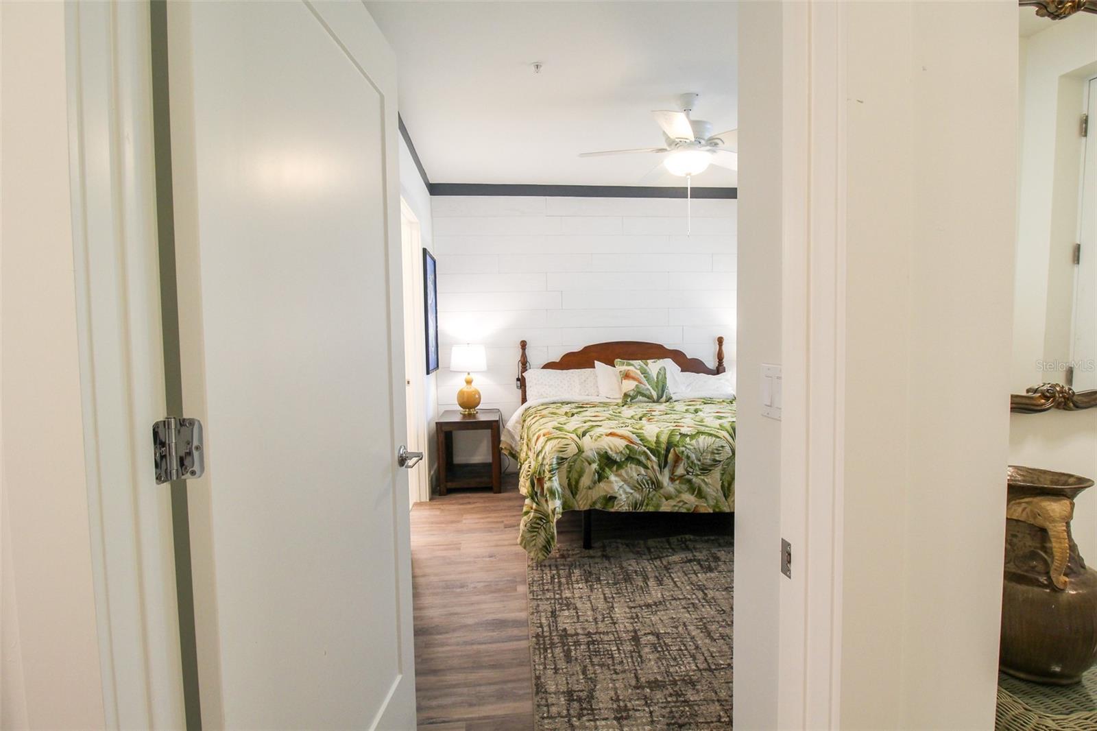 1703 N Tamiami Trl #b406 Property Photo 20
