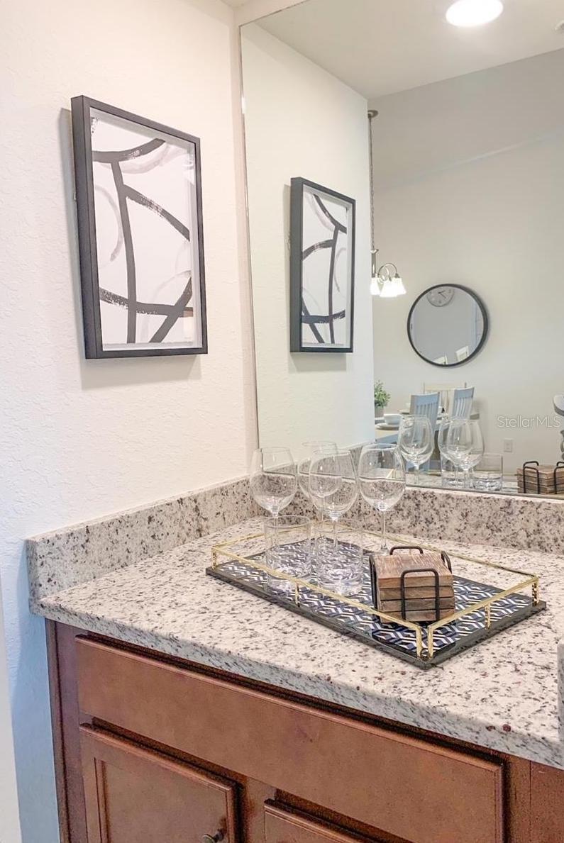 5710 Palmer Cir #202 Property Photo 8