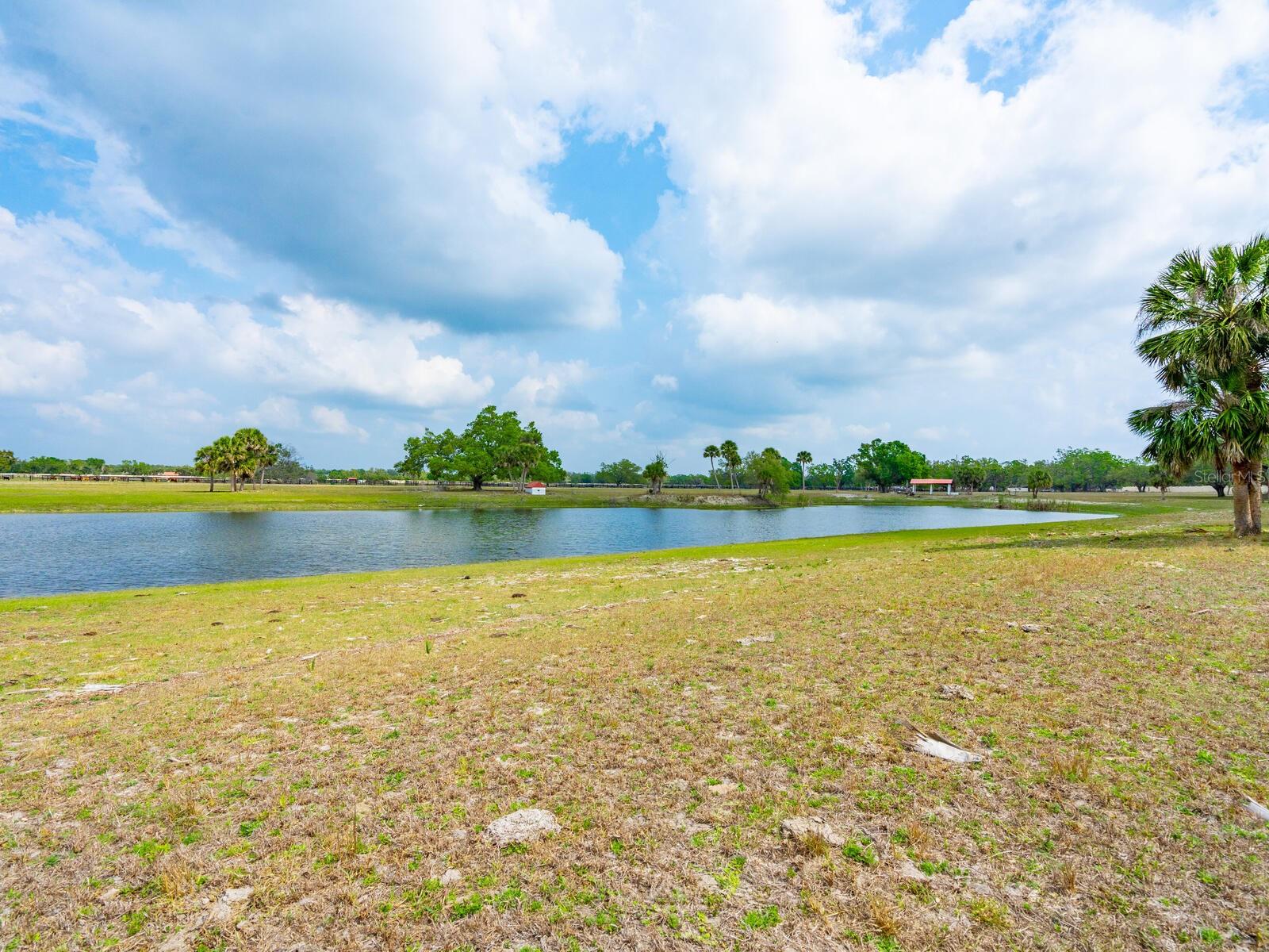 0396014400 Property Photo 32