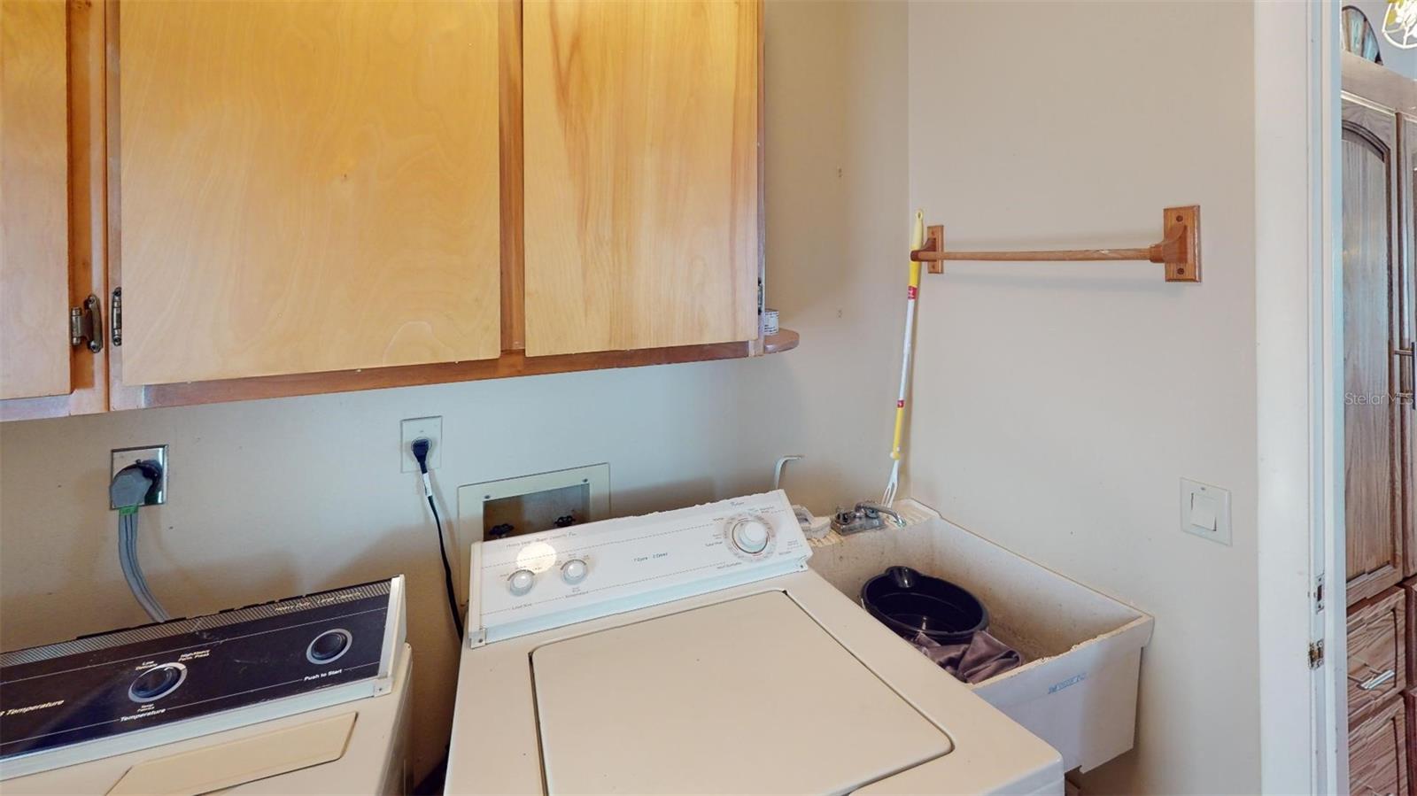 1072 Nantucket Road Property Photo 25