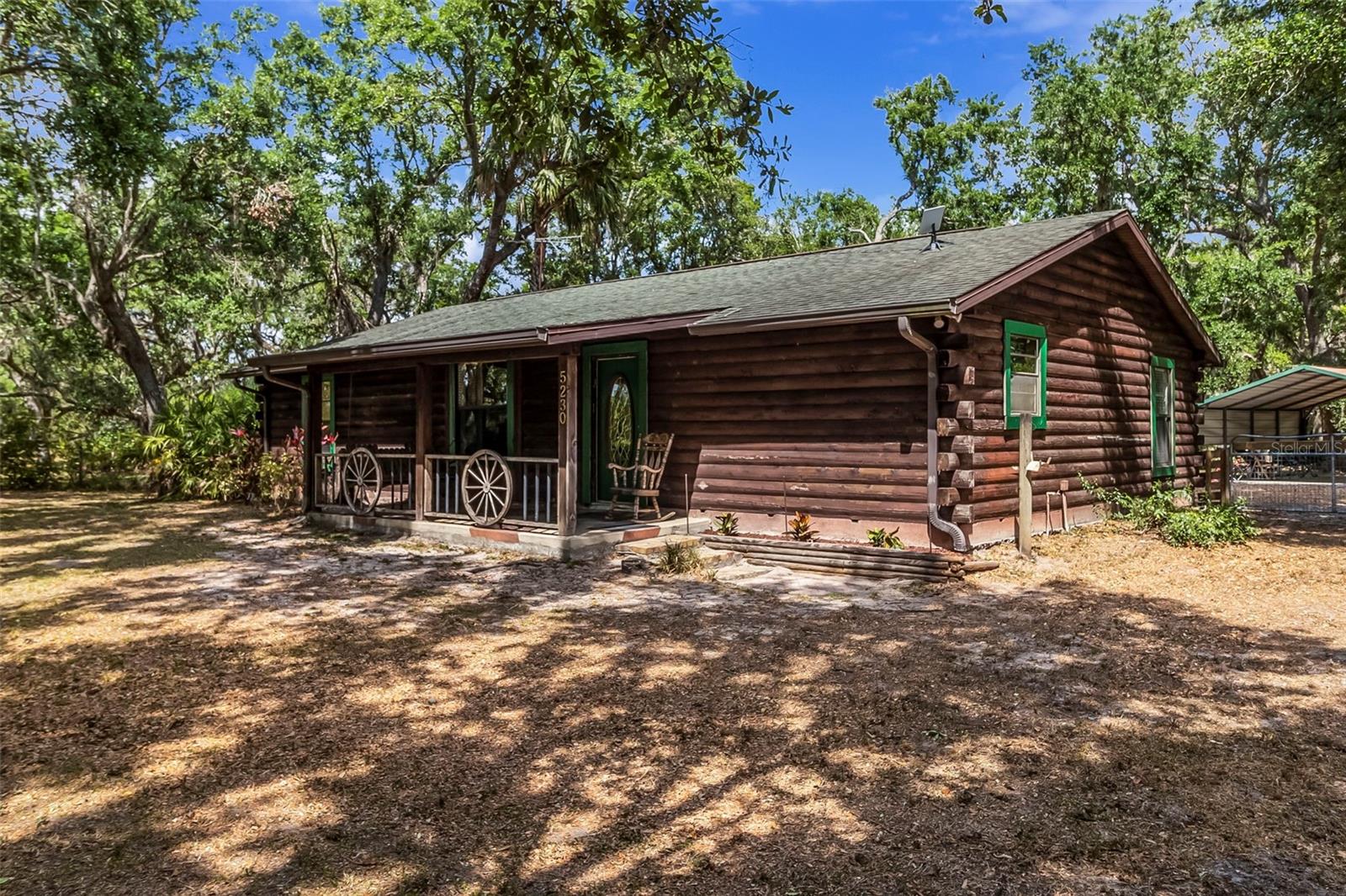 5230 Nw Coker Street Property Photo 2