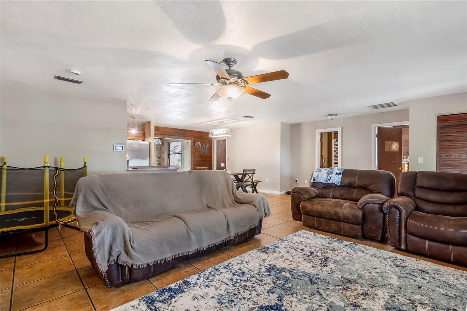 5230 Nw Coker Street Property Photo 11