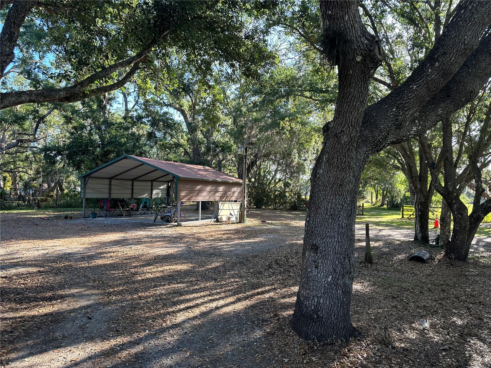 5230 Nw Coker Street Property Photo 36
