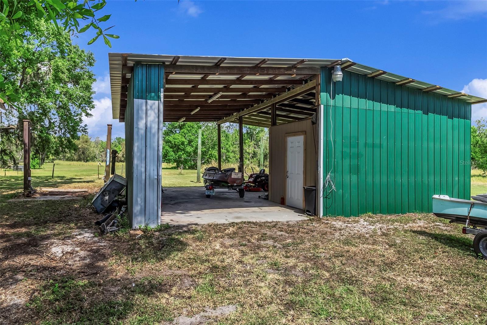 5230 Nw Coker Street Property Photo 39