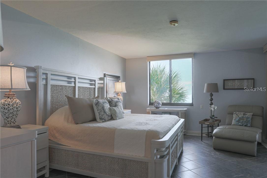 1925 Gulf Of Mexico Dr #309 Property Photo 14
