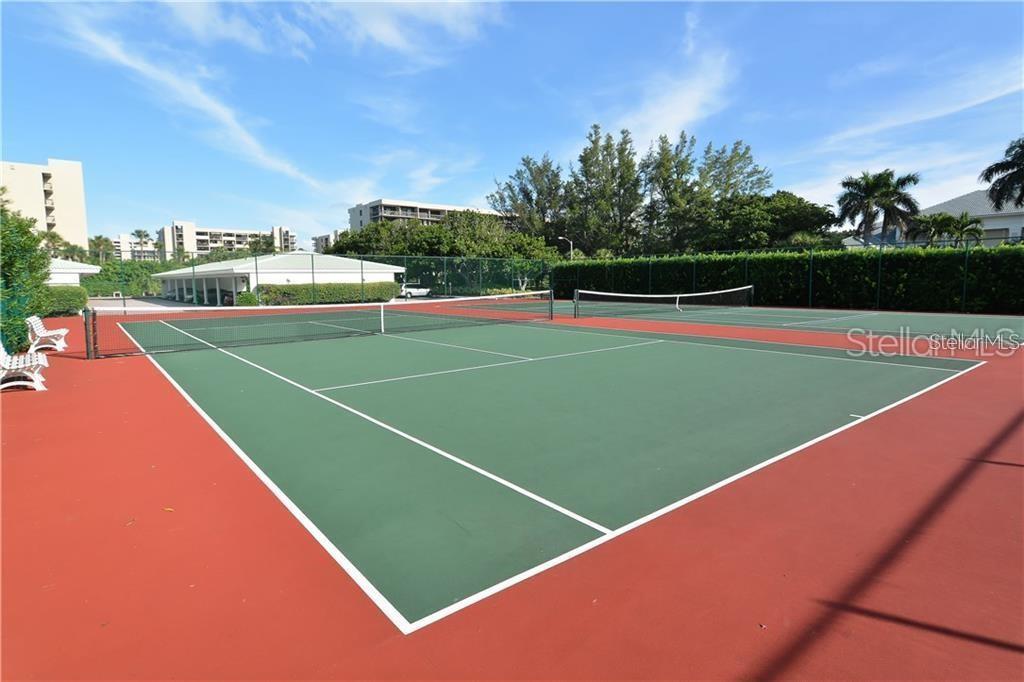 1050 Longboat Club Rd #502 Property Photo 22