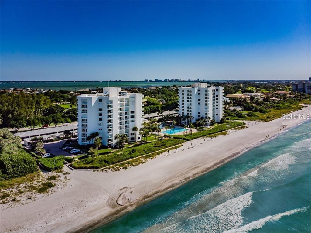 1050 Longboat Club Rd #804 Property Photo 2
