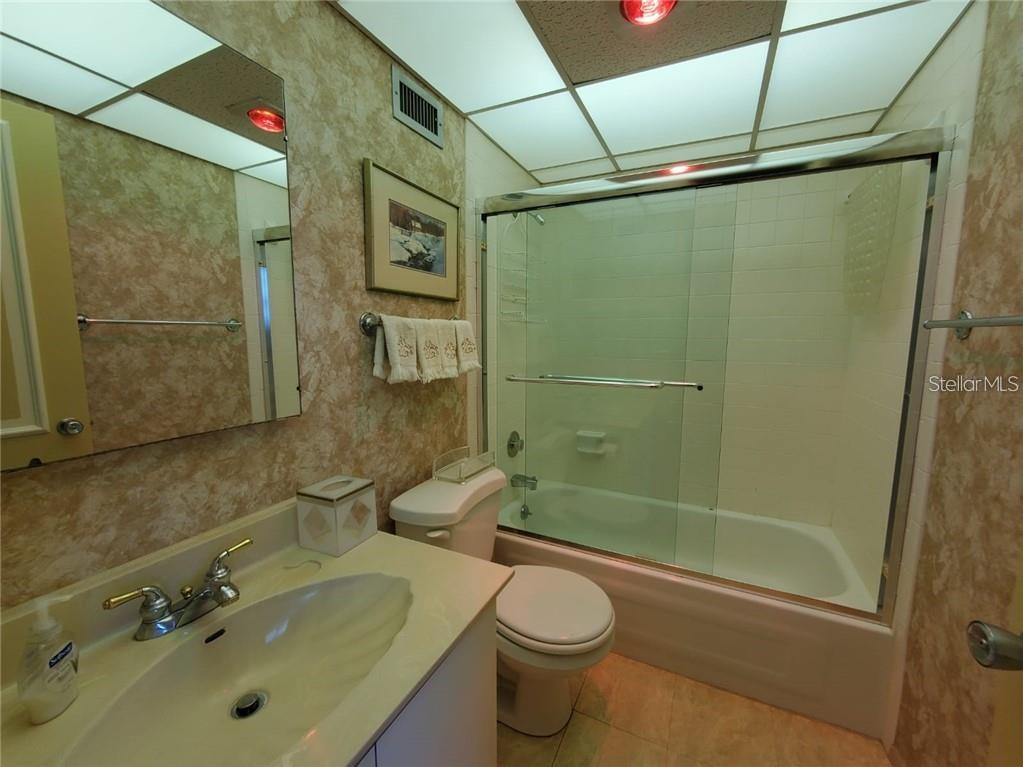 1050 Longboat Club Rd #804 Property Photo 21