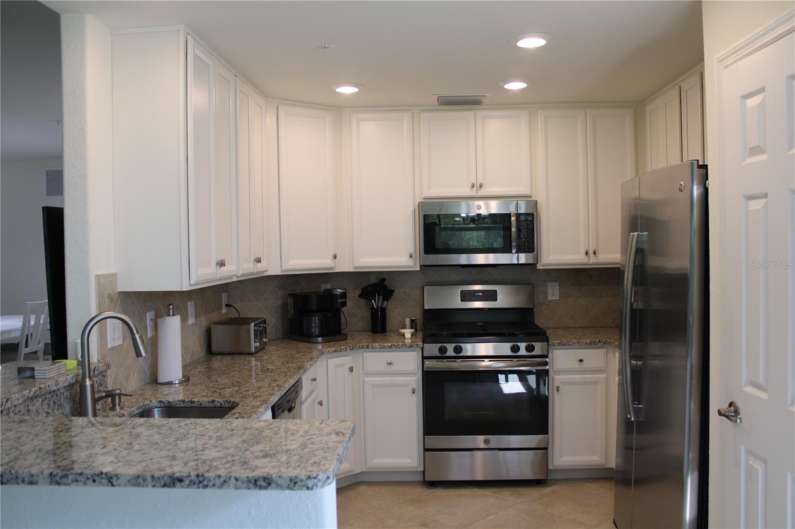 5831 Wake Forest Run #101 Property Photo 4