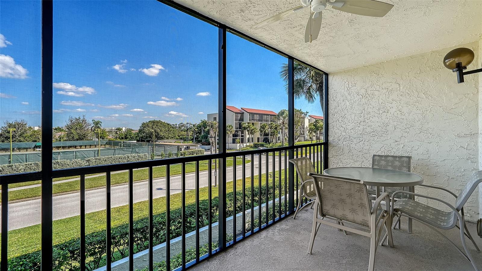 A4572396 Property Photo 10