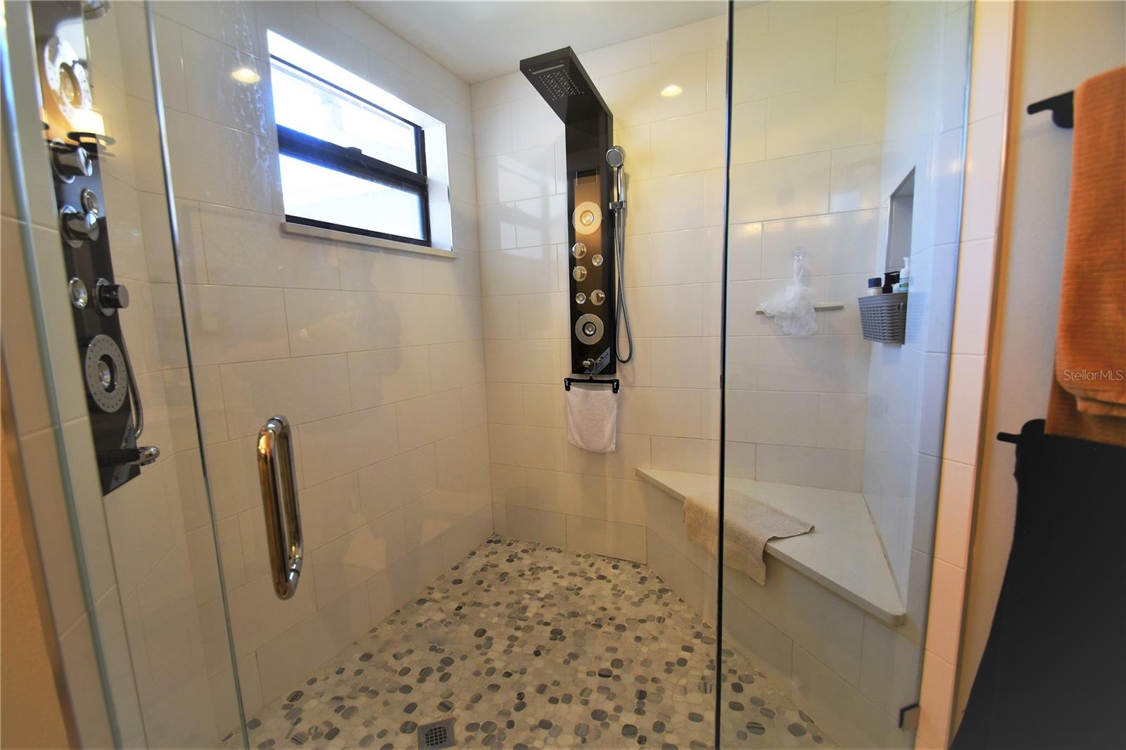 1631 Starling Dr #204 Property Photo 22