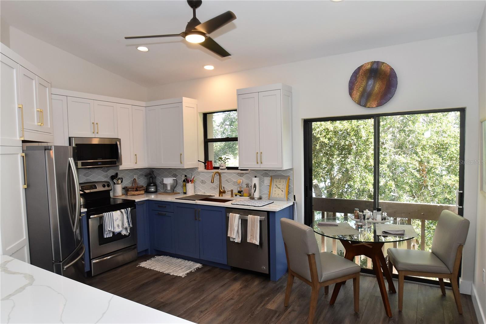 1631 Starling Dr #204 Property Photo 23