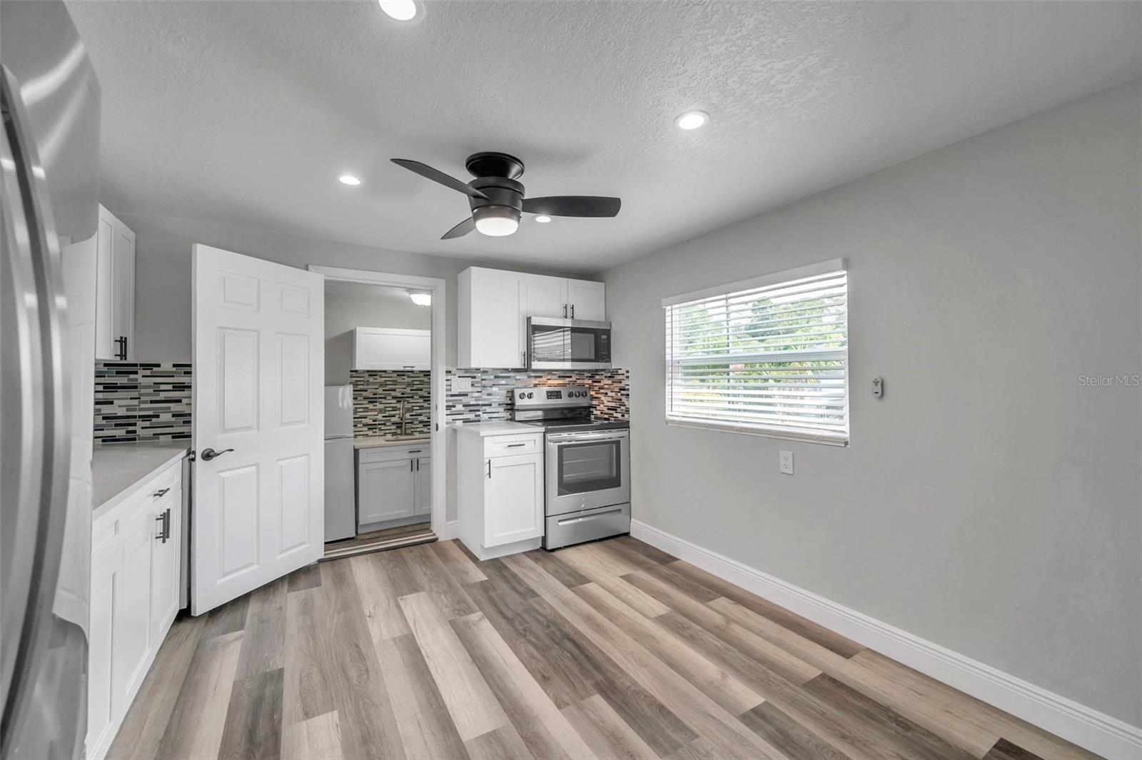 4490 Moon Street N Property Photo 8