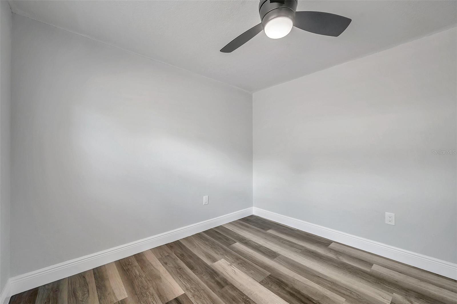 4490 Moon Street N Property Photo 19