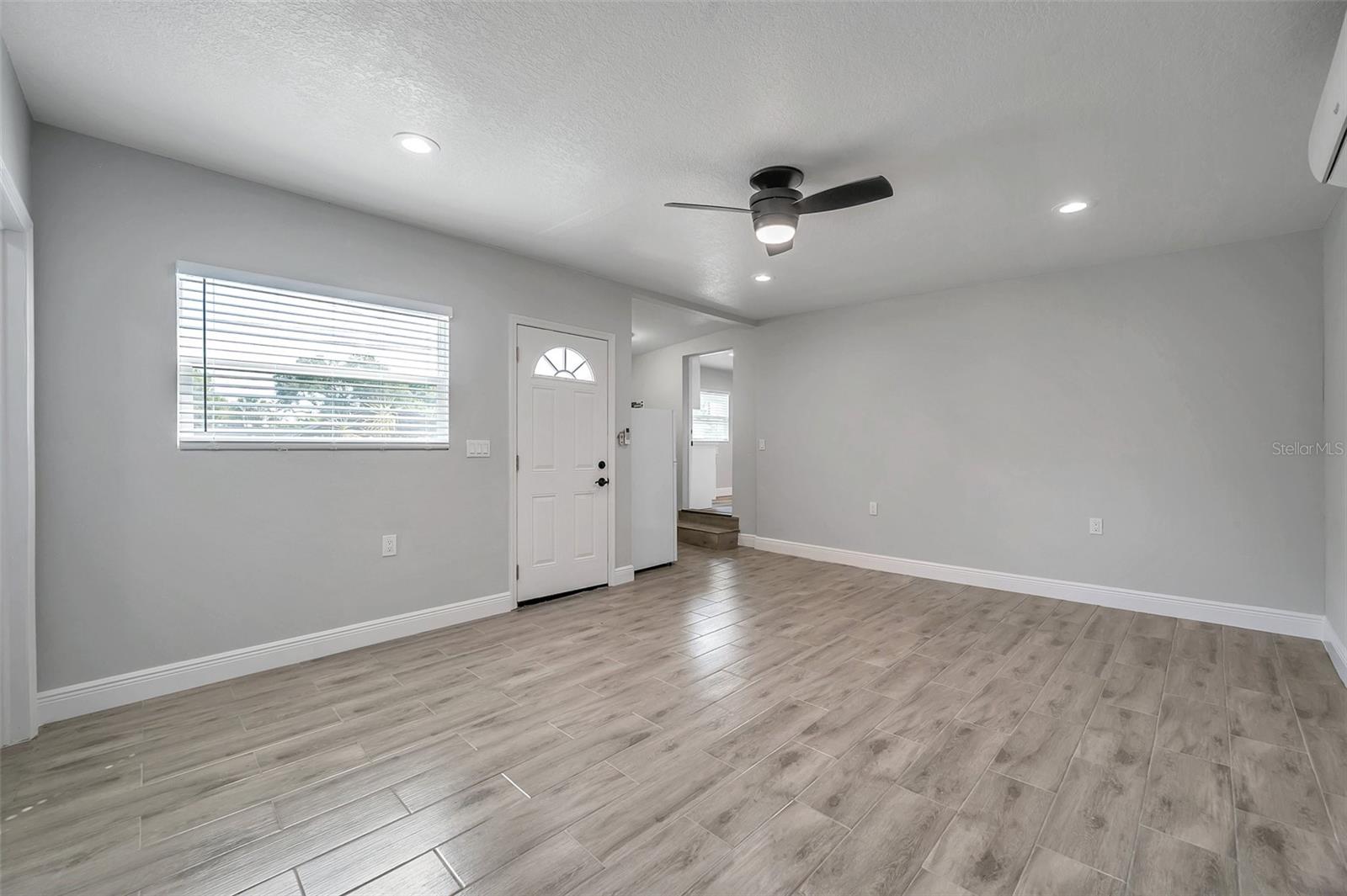 4490 Moon Street N Property Photo 23
