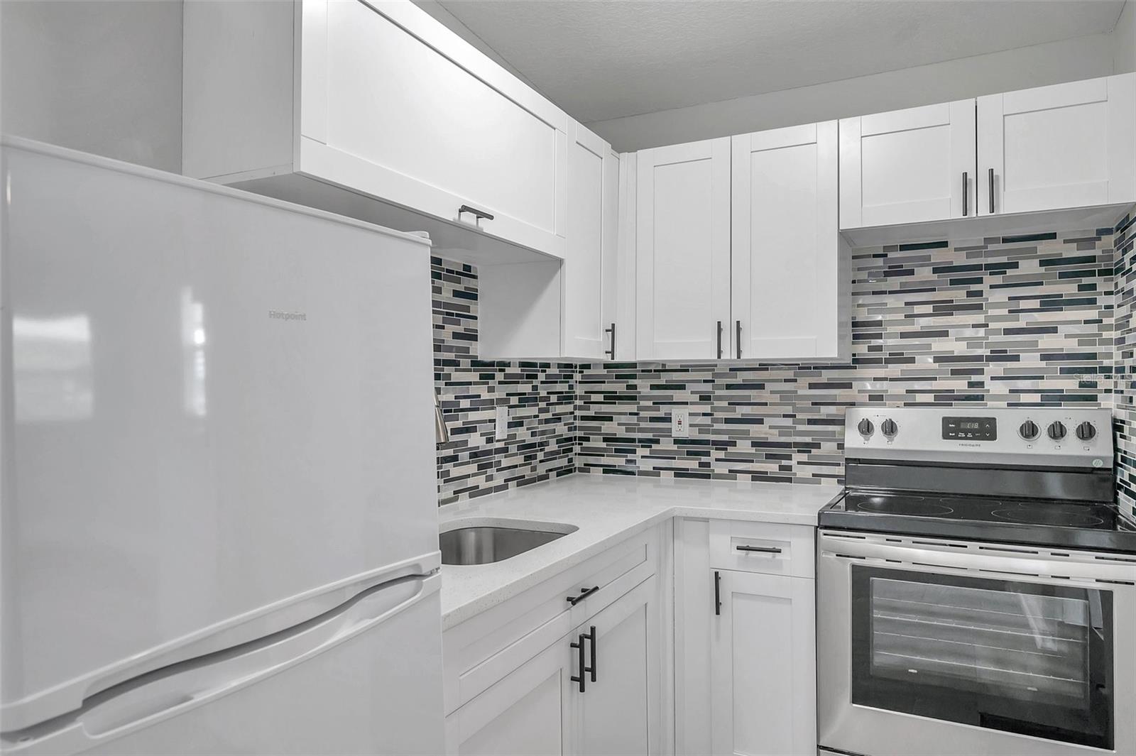 4490 Moon Street N Property Photo 26