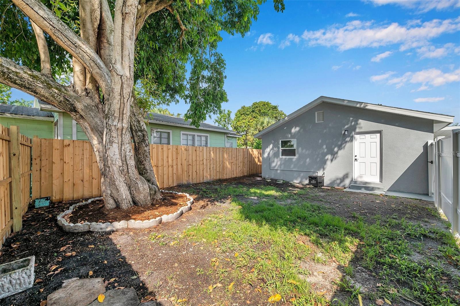 4490 Moon Street N Property Photo 50