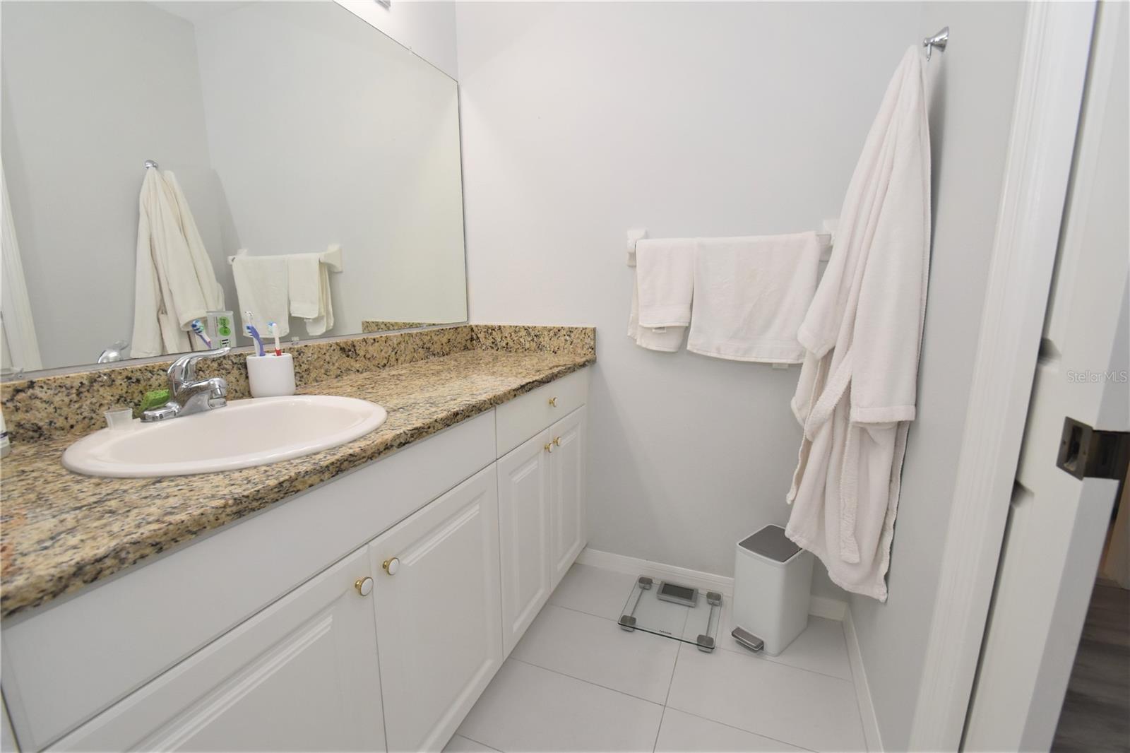 4235 Castlebridge Ln #1216 Property Photo 7