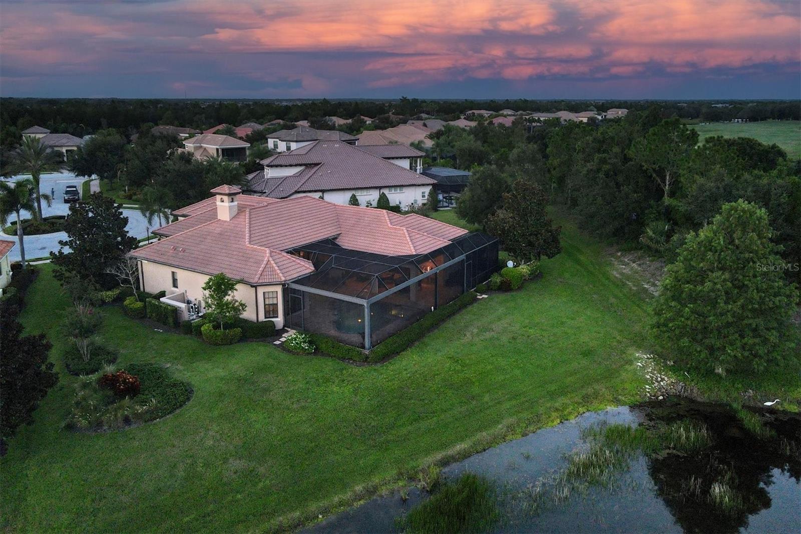 7511 Crosshill Court Property Photo 42