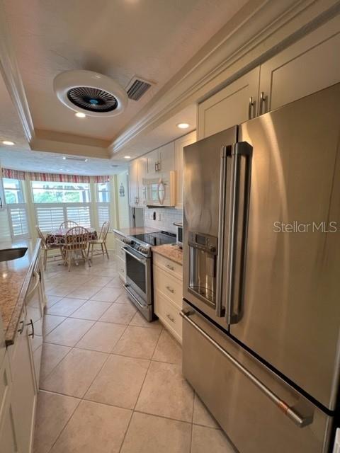 7328 Curtiss Ave Property Photo 18