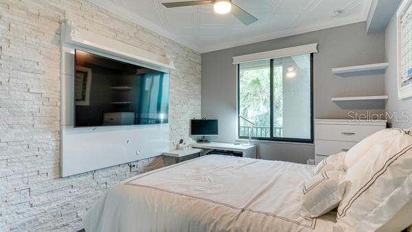 16706 Vardon Ter #303 Property Photo 22