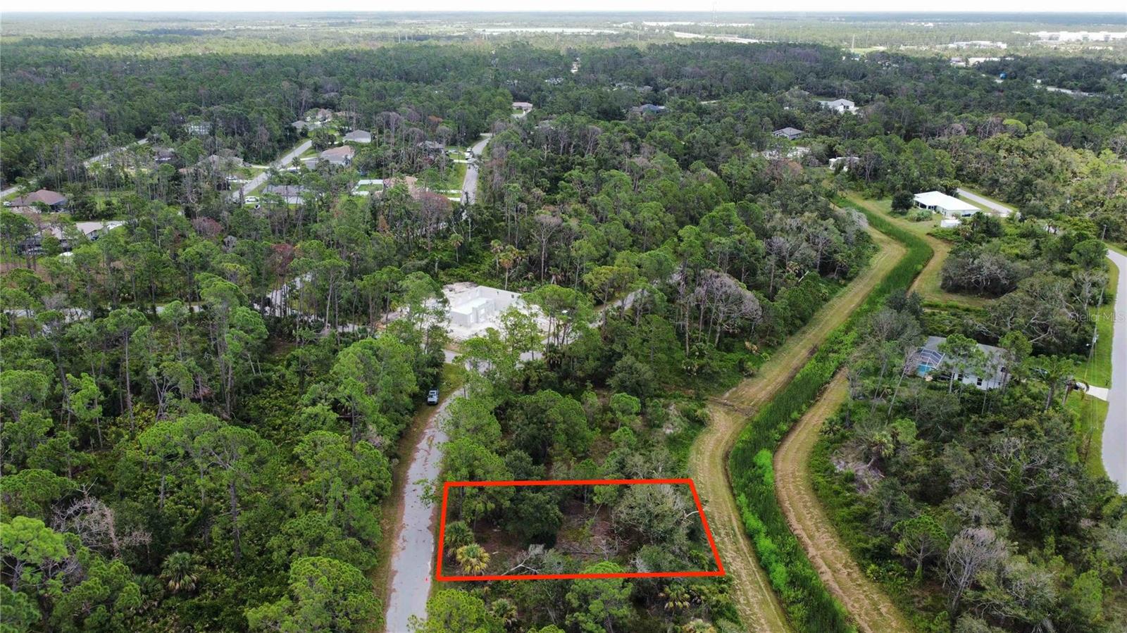 Apricola Rd Property Photo 4