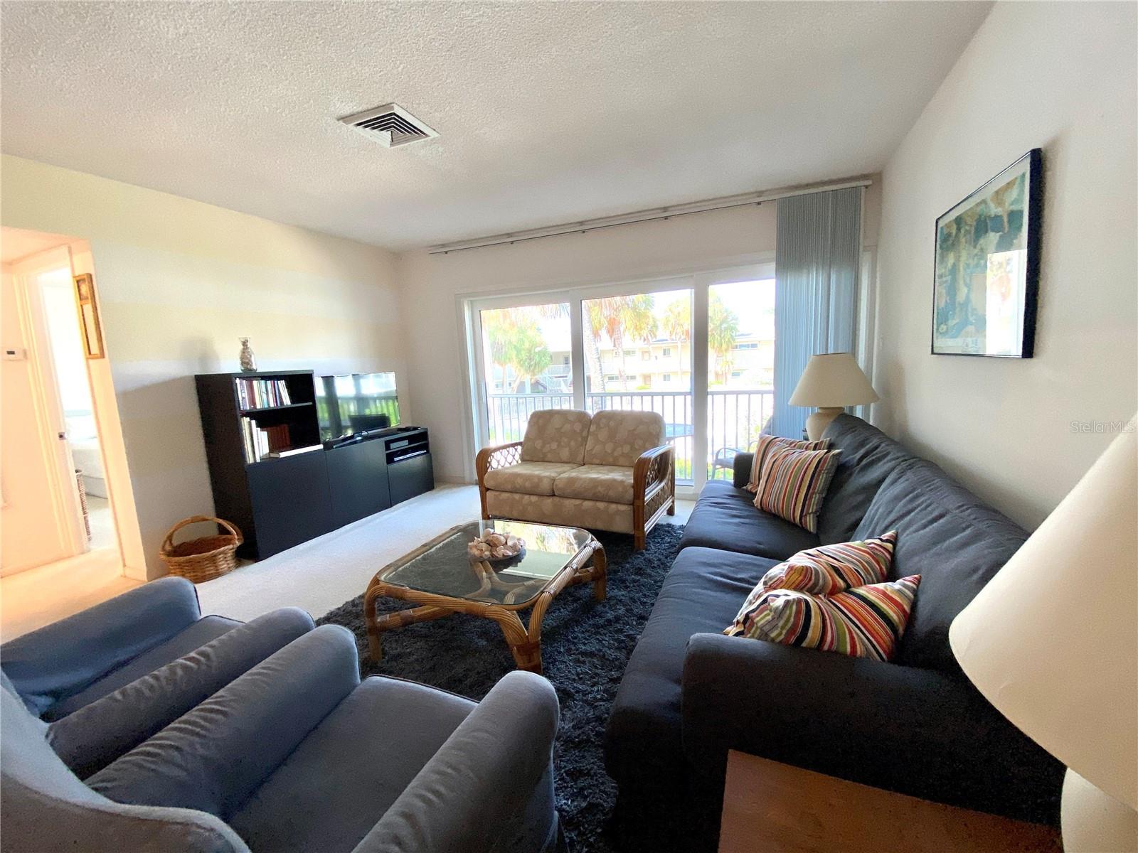 500 S Washington Dr #24b Property Photo 10
