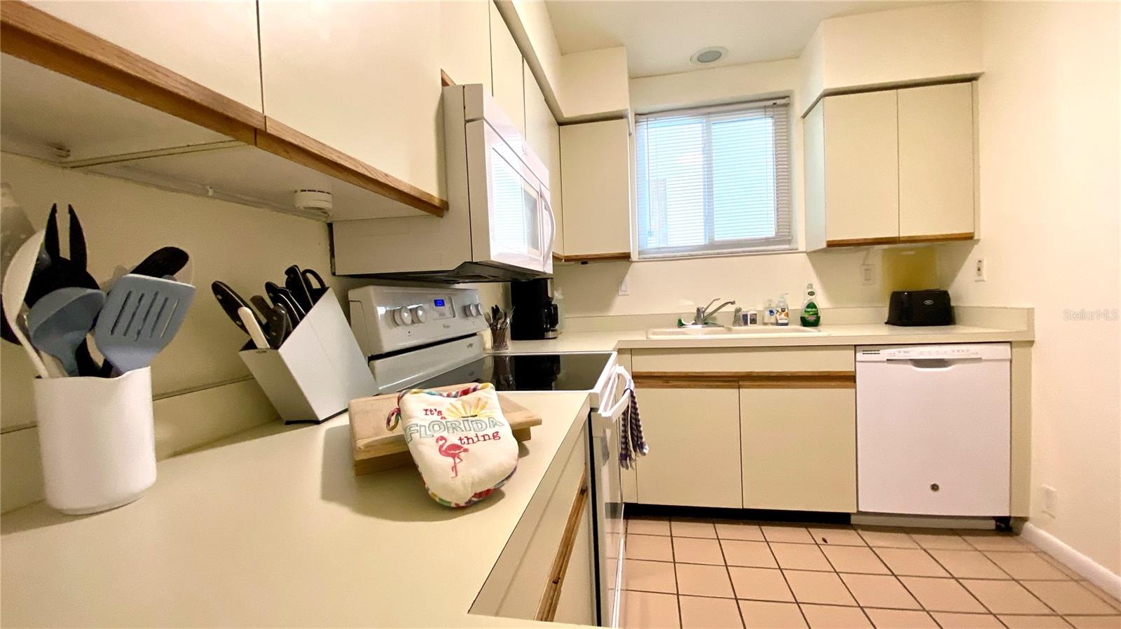 500 S Washington Dr #24b Property Photo 25